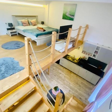 The Central Apartament Apartment คลูจ-นาโปกา ภายนอก รูปภาพ
