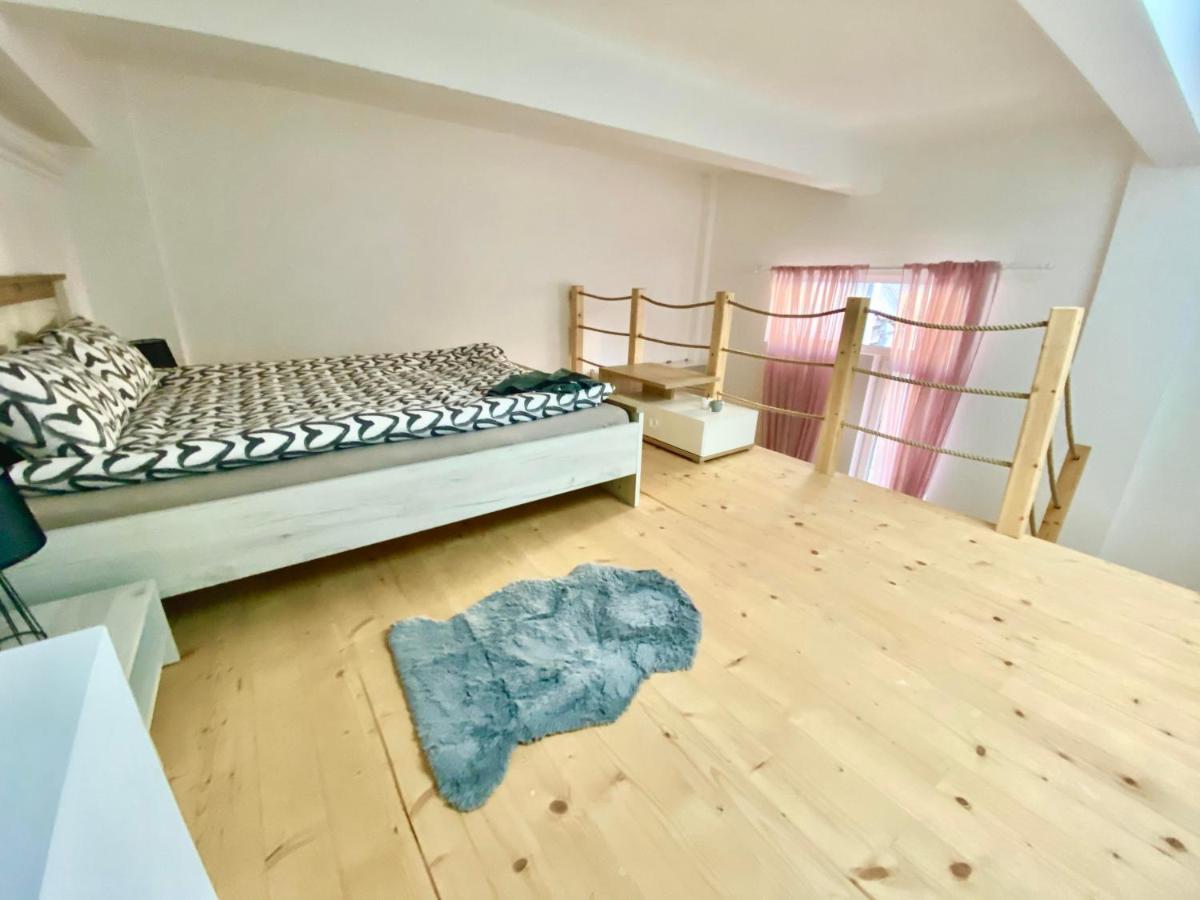 The Central Apartament Apartment คลูจ-นาโปกา ภายนอก รูปภาพ